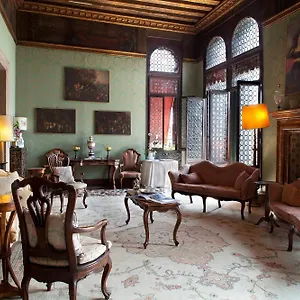 Palazzetto Pisani Grand Canal Βενετία