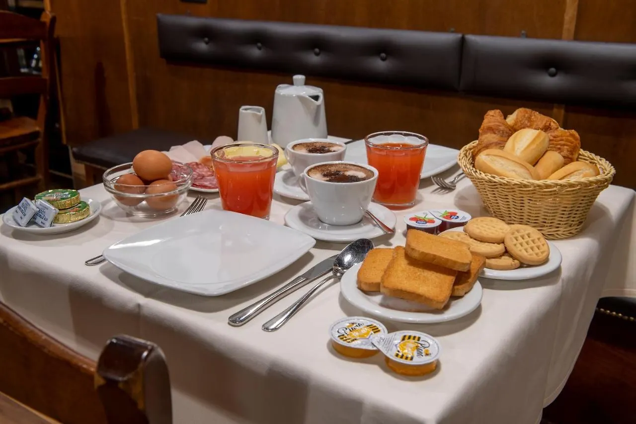 ***  Al Gazzettino Hotel Venice Italy